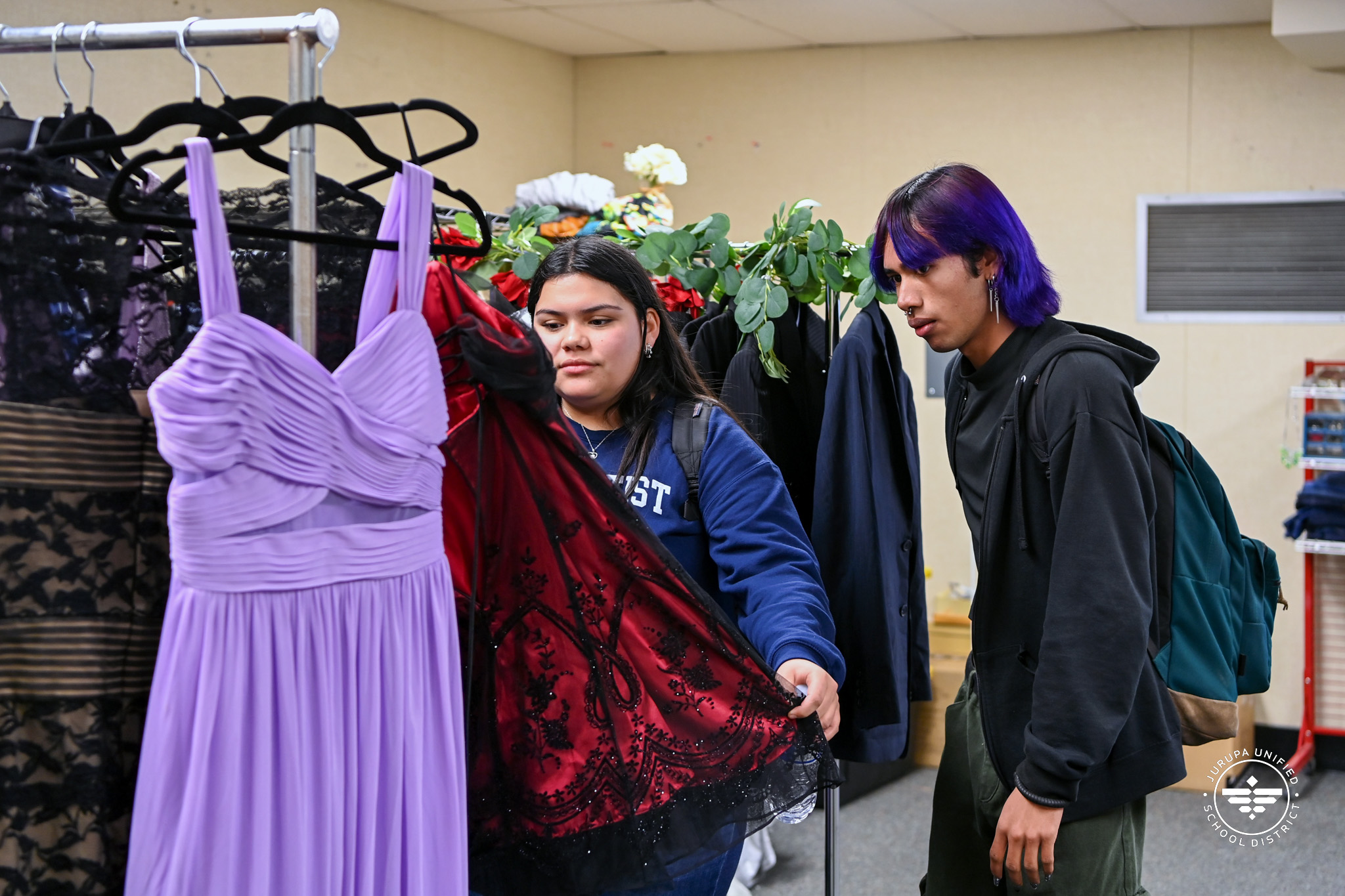 JVHS students shopping the prom closet