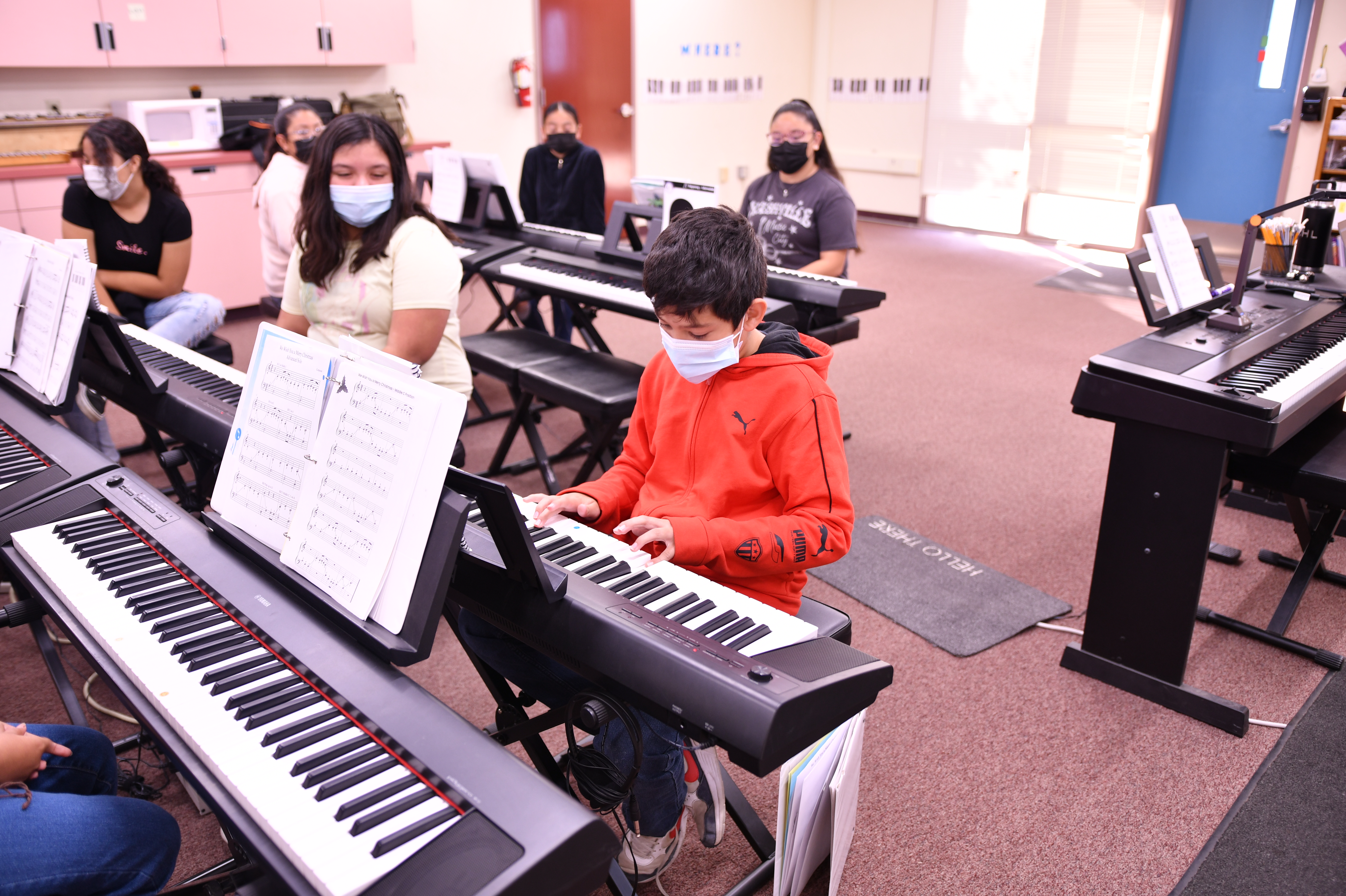 PAAM student plays piano